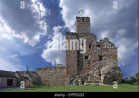 Ruines du château de Hilpoltstein, construit vers 1220 à 1230, Maria-Dorothea-Strasse 5, 7, Hiltpoltstein, moyenne Franconie, Bavière, Allemagne, Europe Banque D'Images