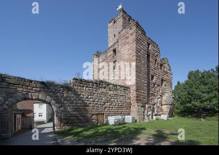 Ruines du château de Hilpoltstein, construit vers 1220 à 1230, Maria-Dorothea-Strasse 5, 7, Hiltpoltstein, moyenne Franconie, Bavière, Allemagne, Europe Banque D'Images