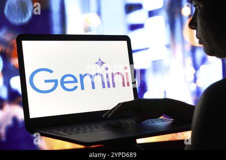 22 avril 2024, Brésil. Dans cette illustration photo, le logo Google Gemini est affiché sur un écran d'ordinateur portable Banque D'Images