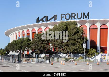 Le Kia Forum est une arène polyvalente intérieure qui accueille les plus grandes stars mondiales de la musique, ainsi que des événements sportifs et autres. Banque D'Images