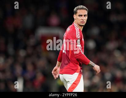 Manchester, Royaume-Uni. 28 novembre 2024. Antony de Manchester United lors du match de l'UEFA Europa League à Old Trafford, Manchester. Le crédit photo devrait se lire : Andrew Yates/Sportimage crédit : Sportimage Ltd/Alamy Live News Banque D'Images