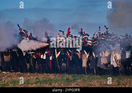 Tvarozna, République tchèque. 30 novembre 2024. La reconstruction de la bataille d'Austerlitz (bataille des trois empereurs) a eu lieu à Tvarozna, République tchèque, le 30 novembre 2024. Crédit : Patrik Uhlir/CTK photo/Alamy Live News Banque D'Images