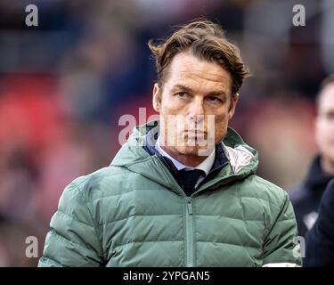 30 novembre 2024 ; Bet365 Stadium, Stoke, Staffordshire, Angleterre; EFL Championship Football, Stoke City contre Burnley ; Burnley Manager Scott Parker Banque D'Images