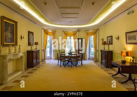 A l'intérieur de la Villa mon repos, aujourd'hui le Musée de Palaiopolis, une ancienne résidence royale d'été sur l'île de Corfou, en Grèce Banque D'Images