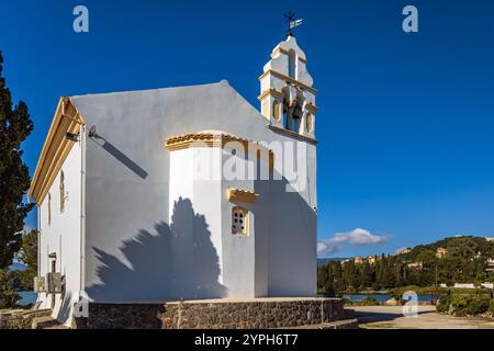 Église de l'Hypapante à Gouvia sur une petite île dans la baie de Gouvion, Corfou, Grèce Banque D'Images