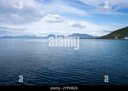 Paysage marin de Harstad en Norvège Banque D'Images