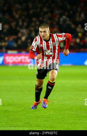 Bramall Lane, Sheffield, Angleterre - 29 novembre 2024 Alfie Gilchrist (2) de Sheffield United - pendant le match Sheffield United v Sunderland, EFL Championship, 2024/25, Bramall Lane, Sheffield, Angleterre - 29 novembre 2024 crédit : Arthur Haigh/WhiteRosePhotos/Alamy Live News Banque D'Images