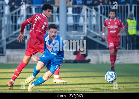 Brixia, Italie. 30 novembre 2024. Niccolo Corrado du Brescia Calcio FC lors du match de championnat italien de Serie B entre Brescia Calcio et SSC Bari au stade Mario Rigamonti le 30 novembre 2024, Brixia, Italie. Crédit : Roberto Tommasini/Alamy Live News Banque D'Images