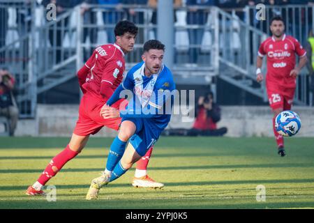 Brixia, Italie. 30 novembre 2024. Niccolo Corrado du Brescia Calcio FC lors du match de championnat italien de Serie B entre Brescia Calcio et SSC Bari au stade Mario Rigamonti le 30 novembre 2024, Brixia, Italie. Crédit : Roberto Tommasini/Alamy Live News Banque D'Images