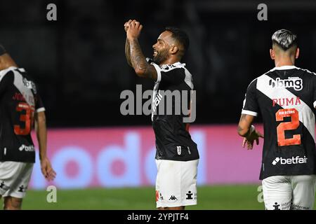 Rio, Brésil - novembre 30 2024 : Alex Teixeira joueur dans le match entre Vasco da Gama x Atletico-GO par le championnat brésilien, 36e tour à Maracan Banque D'Images