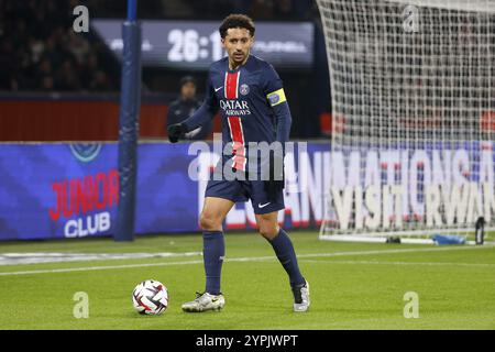 Marquinhos du PSG lors du match de Ligue 1 entre le Paris Saint-Germain (PSG) et le FC Nantes le 30 novembre 2024 au stade Parc des Princes à Paris Banque D'Images