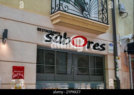 Logrono, Espagne- 26 mai 2024 : Sabores Restaurante à Logrono, dans le nord de l'Espagne Banque D'Images