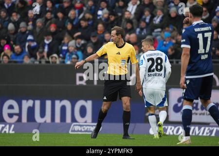 Karlsruhe, Deutschland. 1er décembre 2024. Sascha Stegemann (Schiedsrichter) 2. Bundesliga : Karlsruher SC vs Hamburger SV, BBBank Wildpark, Sonntag 01.12.2024 crédit : dpa/Alamy Live News Banque D'Images