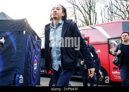 NIMÈGUE, PAYS-BAS - 1er DÉCEMBRE : Kian Fitz-Jim de l'AFC Ajax arrive lors du match néerlandais Eredivisie entre NEC Nimègue et AFC Ajax au Goffert Stadion le 1er décembre 2024 à Nimègue, pays-Bas. (Photo de Broer van den Boom/Orange Pictures) Banque D'Images