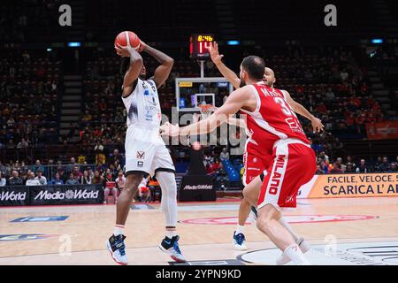 Christian Vital (Bertram Derthona Tortona) lors de l'EA7 Emporio Armani Milano vs Bertram Derthona Tortona, match italien de basket-ball Serie A à Assago (mi), Italie, 01 décembre 2024 Banque D'Images