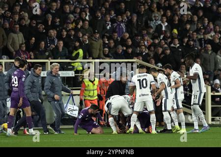 Firenze, Italie. 1er décembre 2024. Edoardo Bove de Fiorentina blessé lors du match de Serie A Enilive 2024/2025 entre Fiorentina et Inter - Serie A Enilive au stade Artemio franchi - Sport, Football - Florence, Italie - dimanche 1 décembre 2024 (photo Massimo Paolone/LaPresse) crédit : LaPresse/Alamy Live News Banque D'Images