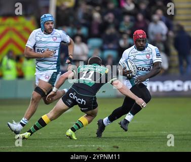 Christian Wade de Gloucester en action lors du Gallagher Premiership Rugby match opposant Northampton Saints contre Gloucester Rugby au Cinch Stadium le 30 novembre 2024 à Londres, en Angleterre. Banque D'Images