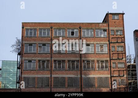 Ancien bâtiment abandonné à Liverpool Banque D'Images
