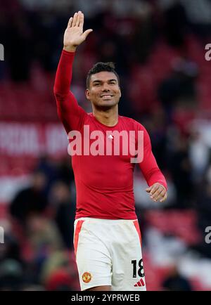 Manchester, Royaume-Uni. 1er décembre 2024. Casemiro de Manchester United lors du match de premier League à Old Trafford, Manchester. Le crédit photo devrait se lire : Andrew Yates/Sportimage crédit : Sportimage Ltd/Alamy Live News Banque D'Images