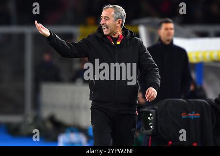 Lecce, Italie. 1er décembre 2024. L'entraîneur-chef de Lecce, Giampaolo, en action lors du match de Serie A Enilive entre l'US Lecce et la Juventus FC au stade via del Mare à Lecce, en Italie, dimanche 1er décembre 2024. (Crédit image : &#xa9 ; Giovanni Evangelista/LaPresse) crédit : LaPresse/Alamy Live News Banque D'Images