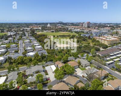 Vue aérienne sur les maisons et les condos à San Diego, Californie, États-Unis, Amérique du Nord Banque D'Images