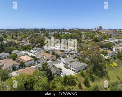 Vue aérienne sur les maisons et les condos à San Diego, Californie, États-Unis, Amérique du Nord Banque D'Images