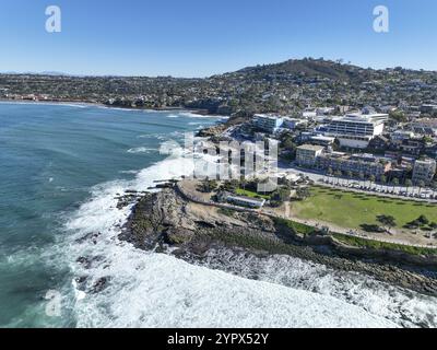 Vue aérienne des falaises et du littoral de la Jolla, San Diego, Californie, États-Unis, Amérique du Nord Banque D'Images