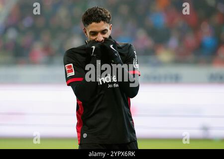 Heidenheim, Ger. 1er décembre 2024. Bild : V.L. Omar Marmoush (Eintracht Frankfurt, 7), 01.12.2024, Fussball, Bundesliga, 1. FC Heidenheim 1846 - Eintracht Frankfurt, GER, Heidenheim, Voith-Arena, DFL LA RÉGLEMENTATION INTERDIT TOUTE UTILISATION DE PHOTOGRAPHIES COMME SÉQUENCES D'IMAGES ET/OU QUASI-VIDÉO. Crédit : HMB Media/Alamy Live News Banque D'Images