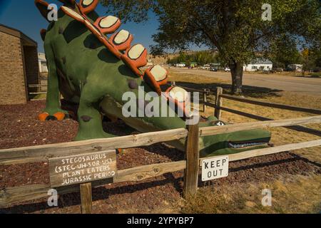 OCT 2020, DINOSAURE COLORADO - dinosaure - Stegosaurus et Brontosaurus dans Dinosaur, Colorado Banque D'Images