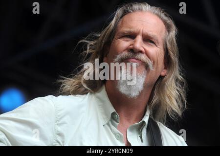 Charlotte, États-Unis d'Amérique. 03 septembre 2012. CHARLOTTE, NC - 03 SEPTEMBRE : Jeff Bridges sur scène lors des préparatifs de la Convention nationale démocrate à Time Warner Cable Arena le 3 septembre 2012 à Charlotte, Caroline du Nord. Le DNC, qui débutera le 4 septembre et se poursuivra jusqu'au 7 septembre, nommera le président américain Barack Obama comme candidat démocrate à la présidence People : Jeff Bridges Credit : Storms Media Group/Alamy Live News Banque D'Images