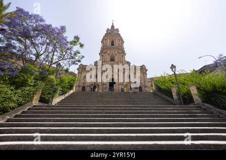 MODICA, ITALIE, 23 JUIN 2023 - Cathédrale Saint-Georges de Modica, province de Raguse, Sicile, Italie Banque D'Images