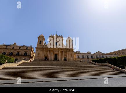 NOTO, ITALIE, 22 JUIN 2023 - la cathédrale Saint-Nicolò de Noto, province de Syracuse, Sicile, Italie Banque D'Images