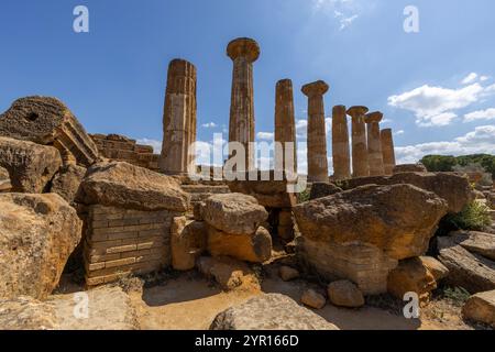 Temple d'Hercule dans la vallée des temples à Agrigente, Sicile, Italie Banque D'Images