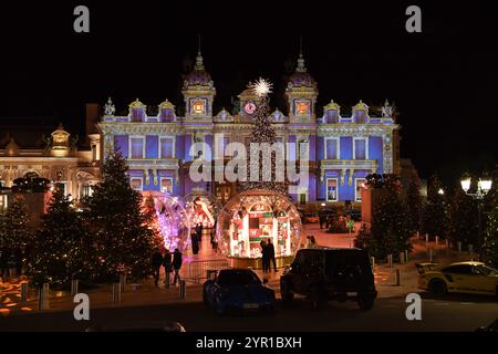 Monaco, Monaco. 1er janvier 2025. Décorations de Noël Monaco place du casino, décorations de Noël au Montecarlo place du casino Monaco (crédit/ crédit : Media Pictures/Alamy Live News Banque D'Images