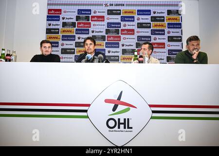 Leuven, Belgique. 02 décembre 2024. Chris Coleman, entraîneur-chef de l'OHL, Frederic Van den Steen, PDG de l'OHL, et Gyorgy Csepregi, directeur technique de l'OHL, photographiés lors d'une conférence de presse de l'équipe belge de soccer Oud-Heverlee Leuven pour présenter leur nouvel entraîneur-chef, à Louvain, le lundi 2 décembre 2024. BELGA PHOTO TOM GOYVAERTS crédit : Belga News Agency/Alamy Live News Banque D'Images