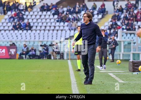 Turin, Italie. 01 décembre 2024. L'entraîneur-chef Paolo Vanoli de Turin a vu lors du match de Serie A entre Torino et Napoli au Stadio Olimpico à Turin. Banque D'Images