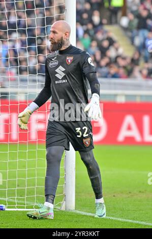 Turin, Italie. 01 décembre 2024. La gardienne Vanja Milinkovic-Savic (32) de Turin vue lors du match de Serie A entre Torino et Napoli au Stadio Olimpico à Turin. Banque D'Images