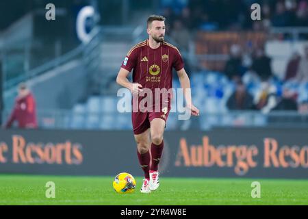 Rome, Italie. 02 décembre 2024. Bryan Cristante de L'AS Roma lors du match de Serie A Enilive entre L'AS Roma et Atalanta BC au Stadio Olimpico le 02 décembre 2024 à Rome, Italie. Crédit : Giuseppe Maffia/Alamy Live News Banque D'Images