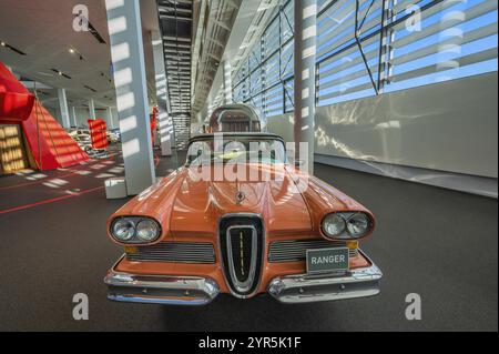 Ford Edgel Ranger de 1958, vue intérieure, Musée Erwin Hymer, caravane, lac de la forêt Bad, haute Souabe, Bade-Wuertemberg, Allemagne, Europe Banque D'Images