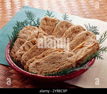 Satsuma-age (boule de pâte de poisson frite) Banque D'Images