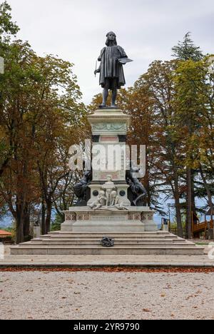 Statue de Raffaello Sanzio à Urbino. Marche, Italie Banque D'Images