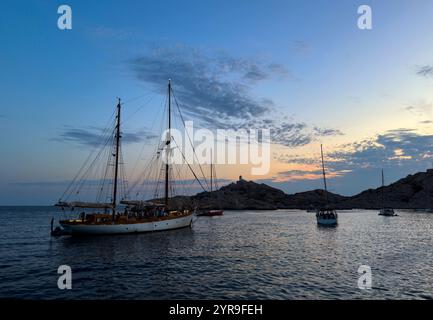 Vieux port avec Musée des civilisations de l'Europe, Fort Saint-Jean, Palais du Pharao, notre-Dame de la Grande, Palais Longchamp le 14 août 2024 à Marseille, France. Photographe : ddp images / STAR-images Banque D'Images