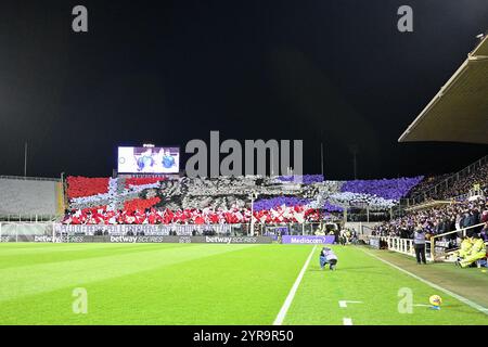 1er décembre 2024, stade Artemio franchi, Florence, Italie ; Serie A Enilive Football match ; Fiorentina versus Inter ; supporters de Fiorentina Banque D'Images