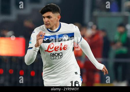 Raoul Bellanova d'Atalanta est vu en action lors du match de football de Serie A AS Roma - Atalanta BC Stadio Olimpico le 2 décembre 2024 à Rome, en Italie Banque D'Images