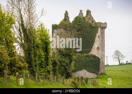 Irlande, comté de Mayo, Deelcastle, ruines du château de Deel, incendié par l'IRA en 1922 Banque D'Images