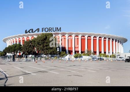 Le Kia Forum est une arène polyvalente intérieure qui accueille les plus grandes stars mondiales de la musique, ainsi que des événements sportifs et autres. Banque D'Images