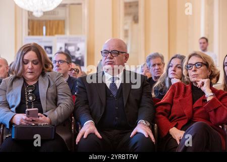 Milan, Italie. 03 décembre 2024. Fortunato Ortombina durante la Presentazione del ritrovamento del manoscritto del libretto della Forza del destino di Francesco Maria Piave al Teatro alla Scala di Milano - Milano, Italia - Marted&#xec;, 3 Dicembre 2024 (foto Stefano Porta/LaPresse) présentation de la trouvaille du manuscrit du livret de Francesco Maria Piave au Teatro Alla Scala, Italie - photo - 3 décembre 2024 décembre : Porta/Lafresse Banque D'Images