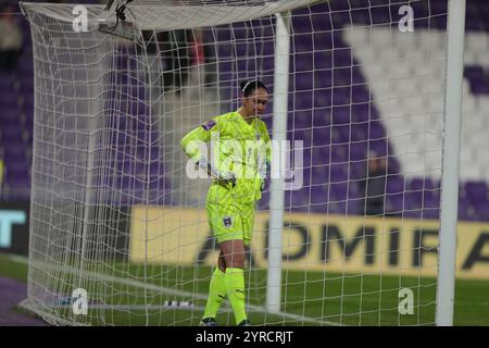 Vienne, Autriche. 03 décembre 2024. Vienne, Autriche, le 3 décembre 2024 : Manuela Zinsberger (1 Autriche) décevante après que l'Autriche n'ait pas réussi à se qualifier pour les femmes européennes au Viola Park, Vienne Tom Seiss/SPP (Tom Seiss/SPP) crédit : SPP Sport Press photo. /Alamy Live News Banque D'Images