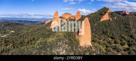 Las Médulas, Monument-zone archéologique de Las Médulas, exploitation minière à ciel ouvert de l'ancien Empire romain, Communauté autonome de Castille et Léon, Espagne. Banque D'Images