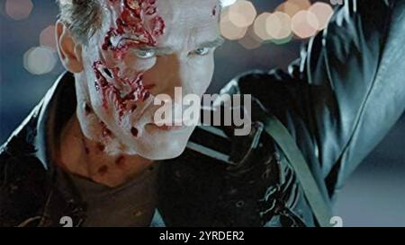 TERMINATOR 2 : JOUR DU JUGEMENT 1991 TriStar Pictures film avec Arnold Schwarzenegger comme Terminator Banque D'Images